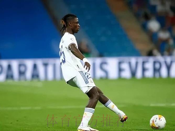 离谱!自媒体晒文:皇马转账巴黎 姆总7月22日亮相